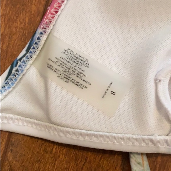 Two floral small bikini tops - Picture 3 of 3